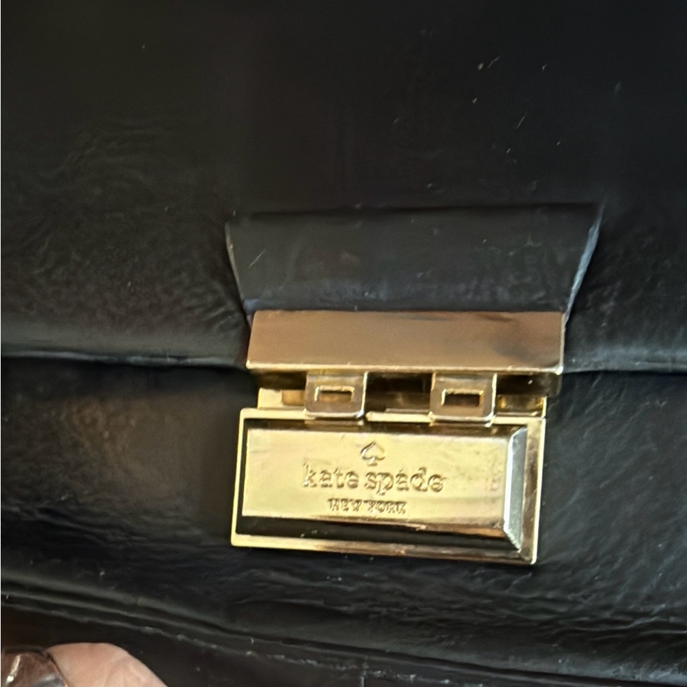 Kate Spade EUC Black, Buttery.
Leather & Chain Crossbody Bag
Timeless Kate Spade - Picture 6 of 15
